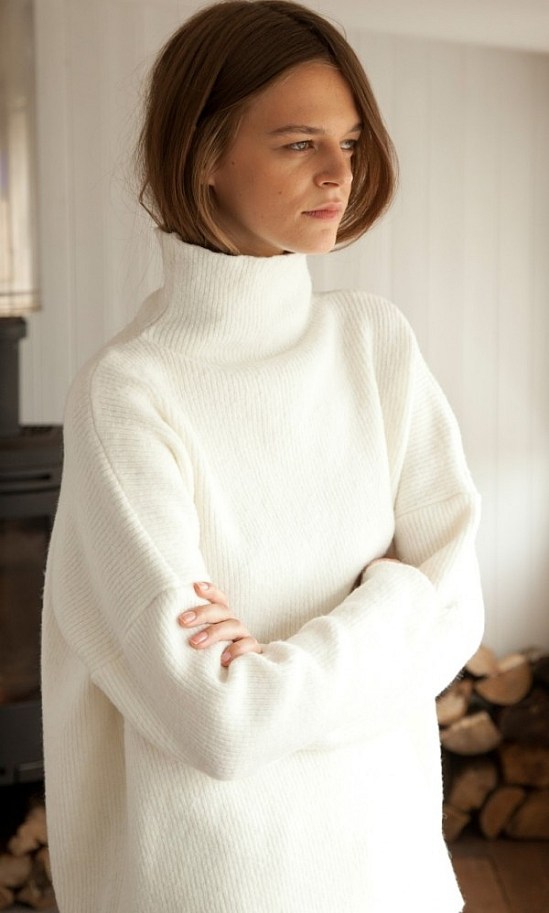 Yana-White-Sweater_017__11523_std.jpg image